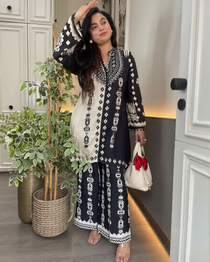 MonaLisa Cotton Co-Ord Set with Delicate Embroidery & Lace detailing